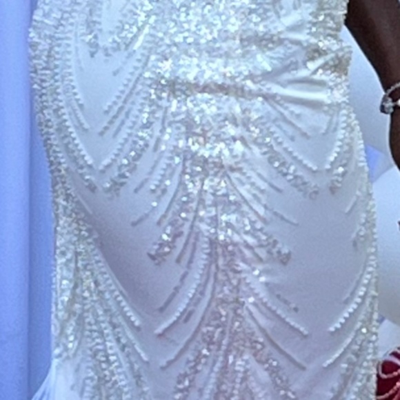 Custom Wedding or Prom Dress! Gorgeous, Elegant, Timeless!!! - Picture 4 of 8